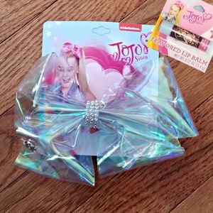 Jojo Siwa Iridescent Holo Bow & Lip Balm Bundle
